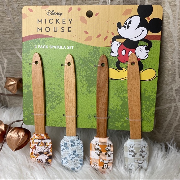 DISNEYLAND • DISNEY • MICKEY MOUSE KITCHEN SET - Picture 2 of 4